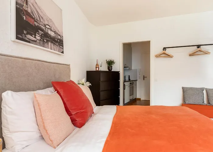 Double Modern-3 By Interhome Daire